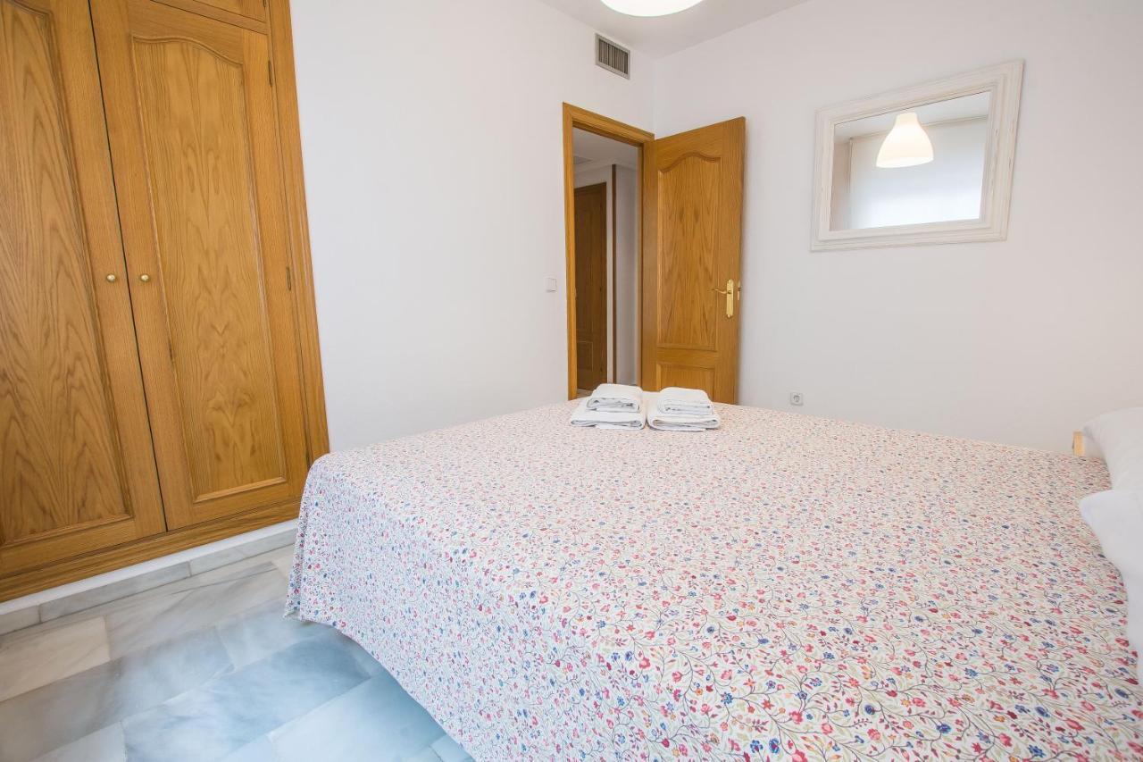 Ibericabeds Rejas Basic Apartment Granada Exterior photo